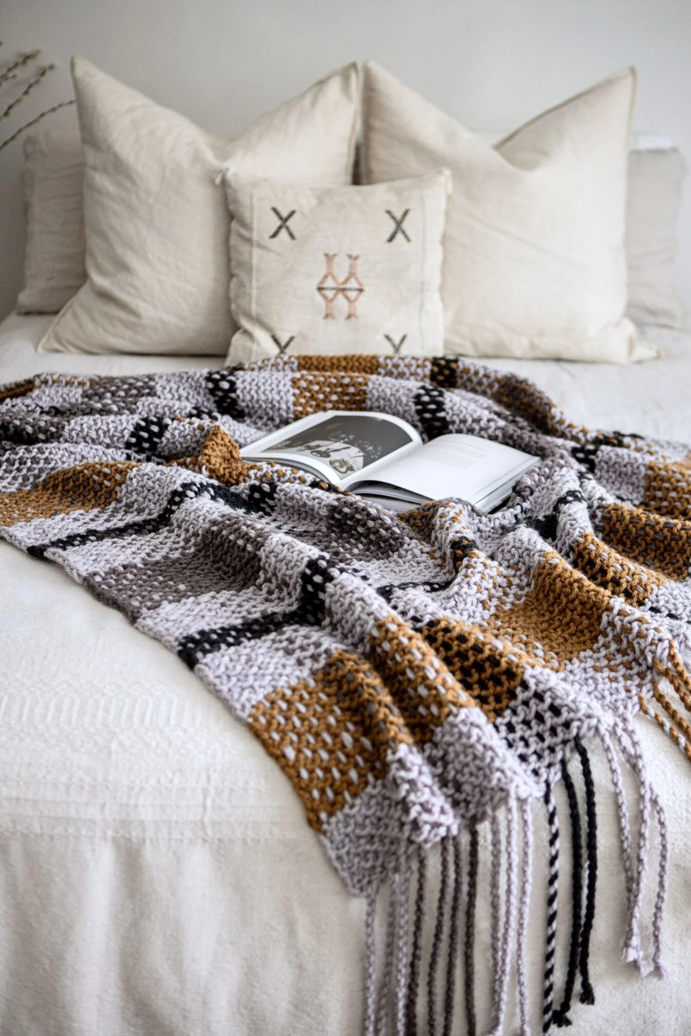 Moonstone Plaid Blanket Knitting Pattern — Two of Wands